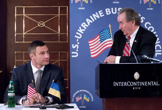 Vitali Klitschko holds meeting of U.S.-Ukraine Business Council