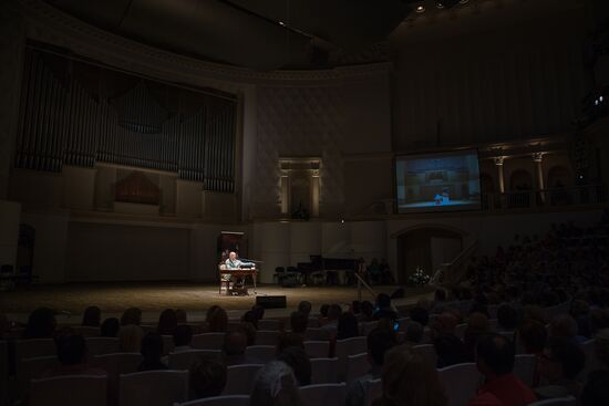 Evening with poet Yevgeny Yevtushenko "I Came to the 21st Century"