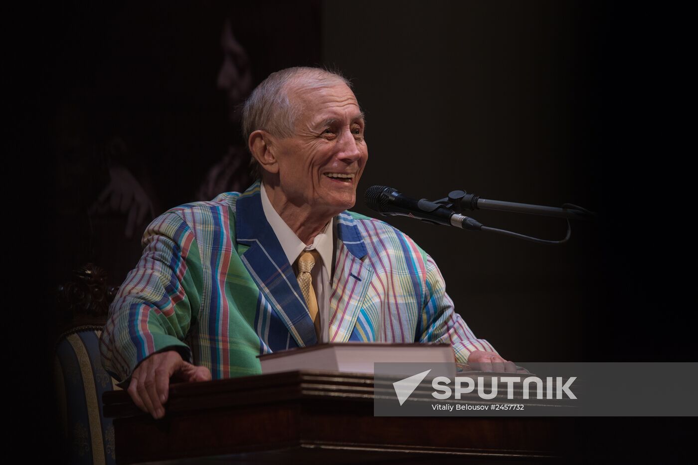 Evening with poet Yevgeny Yevtushenko "I Came to the 21st Century"