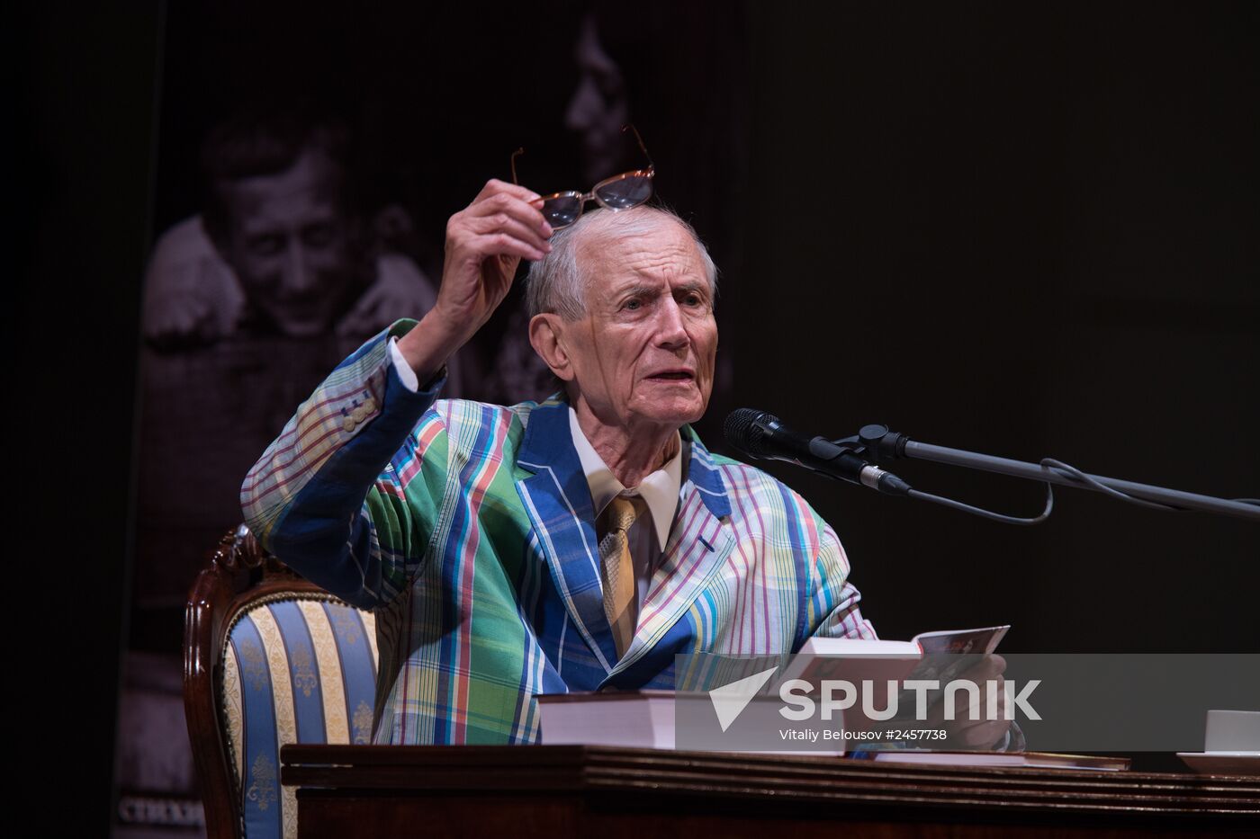Evening with poet Yevgeny Yevtushenko "I Came to the 21st Century"