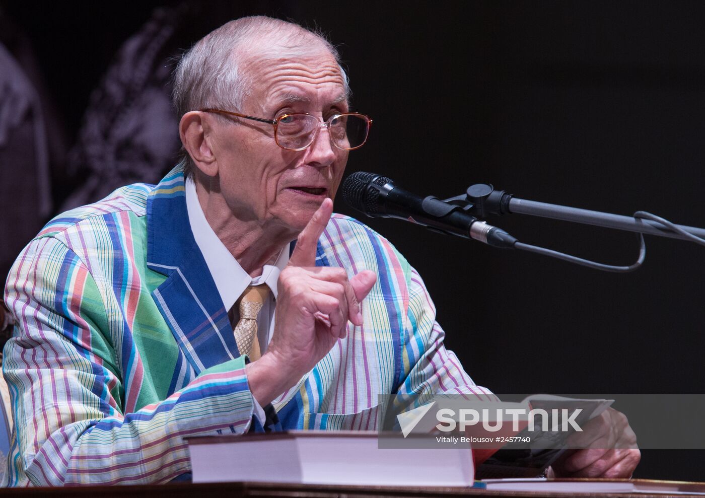 Evening with poet Yevgeny Yevtushenko "I Came to the 21st Century"