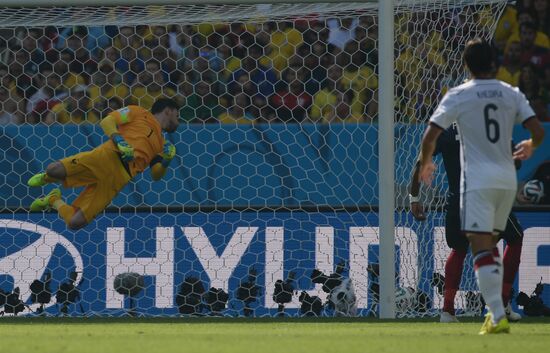 FIFA World Cup 2014. France vs. Germany