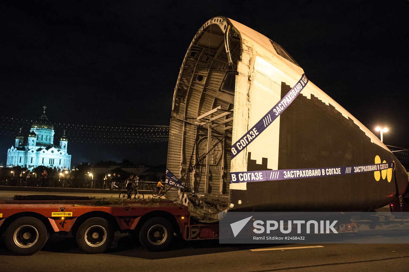 Mockup of Buran spacecraft transported to VDNKh