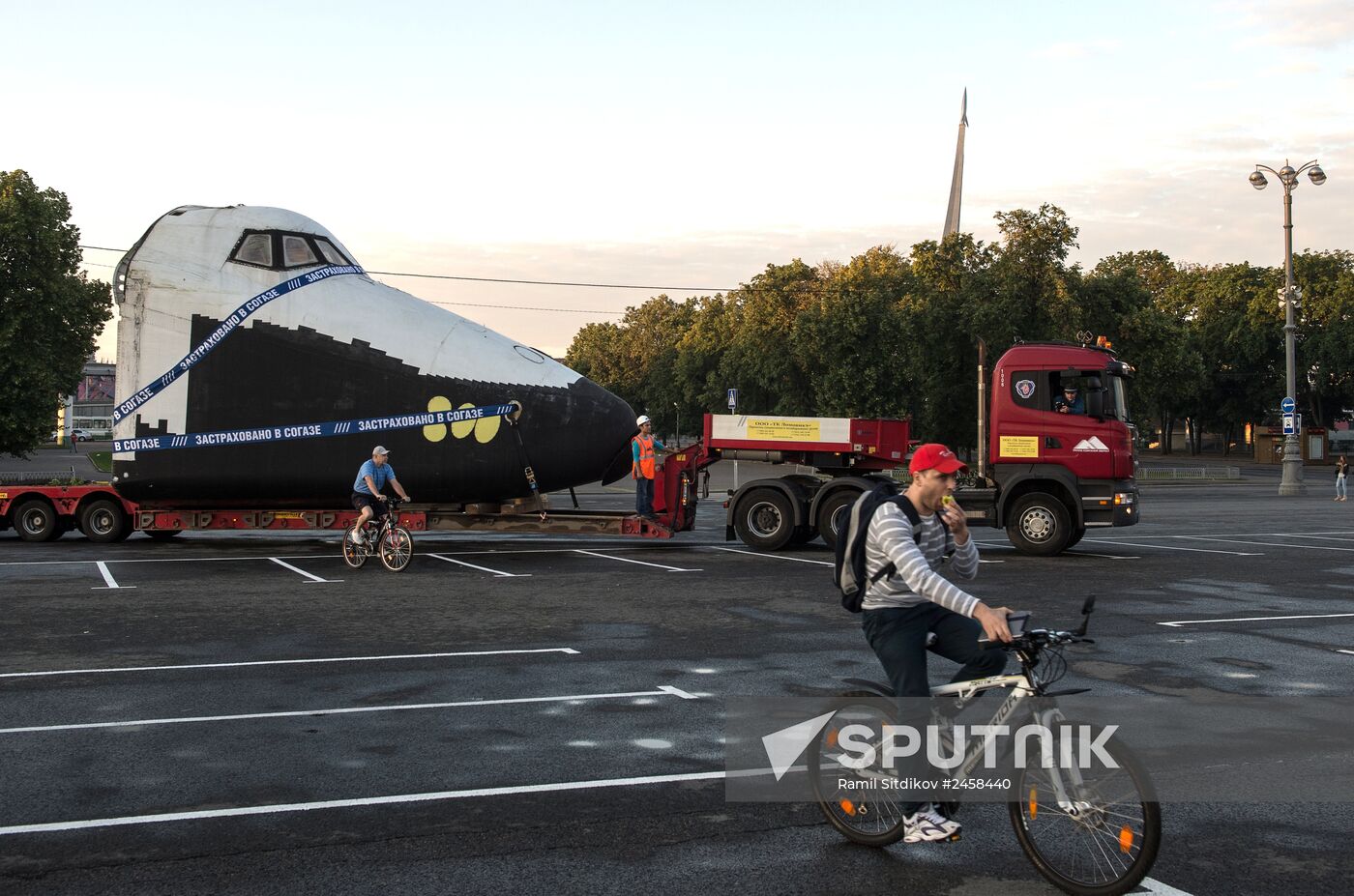 Buran spacecraft model transported to VDNKh