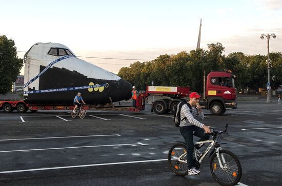 Buran spacecraft model transported to VDNKh