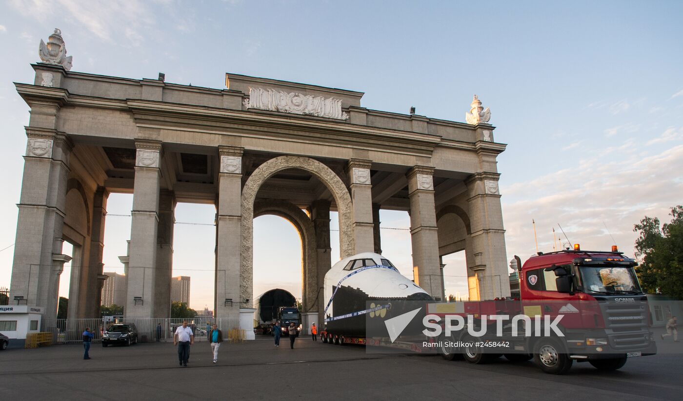 Buran spacecraft model transported to VDNKh