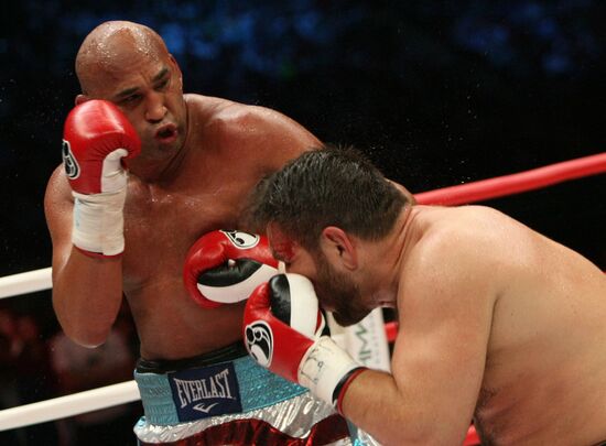 Boxing. Ruslan Chagaev vs. Fres Oquendo