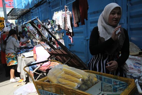 The Junhai Chinese market in Bishkek