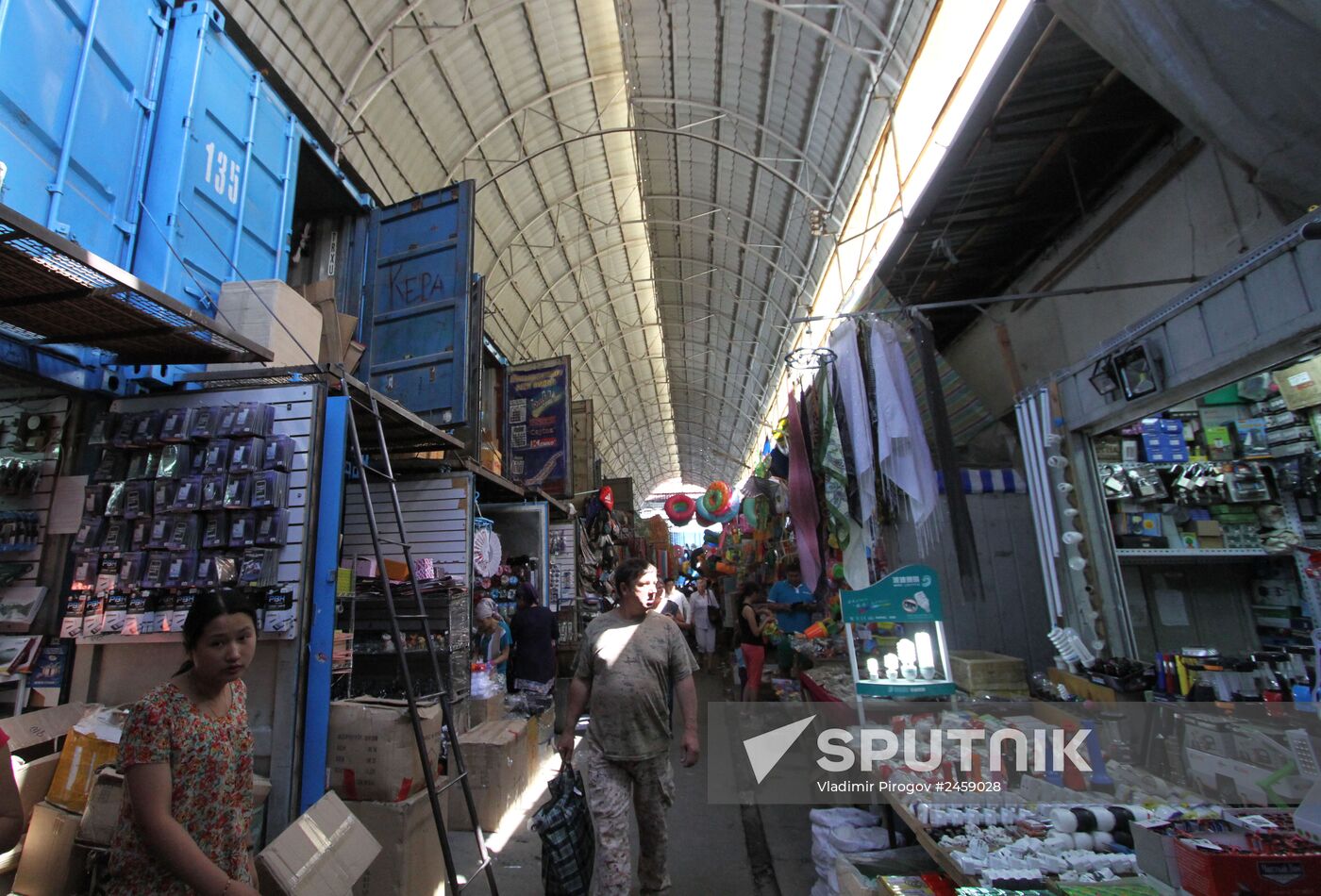The Junhai Chinese market in Bishkek