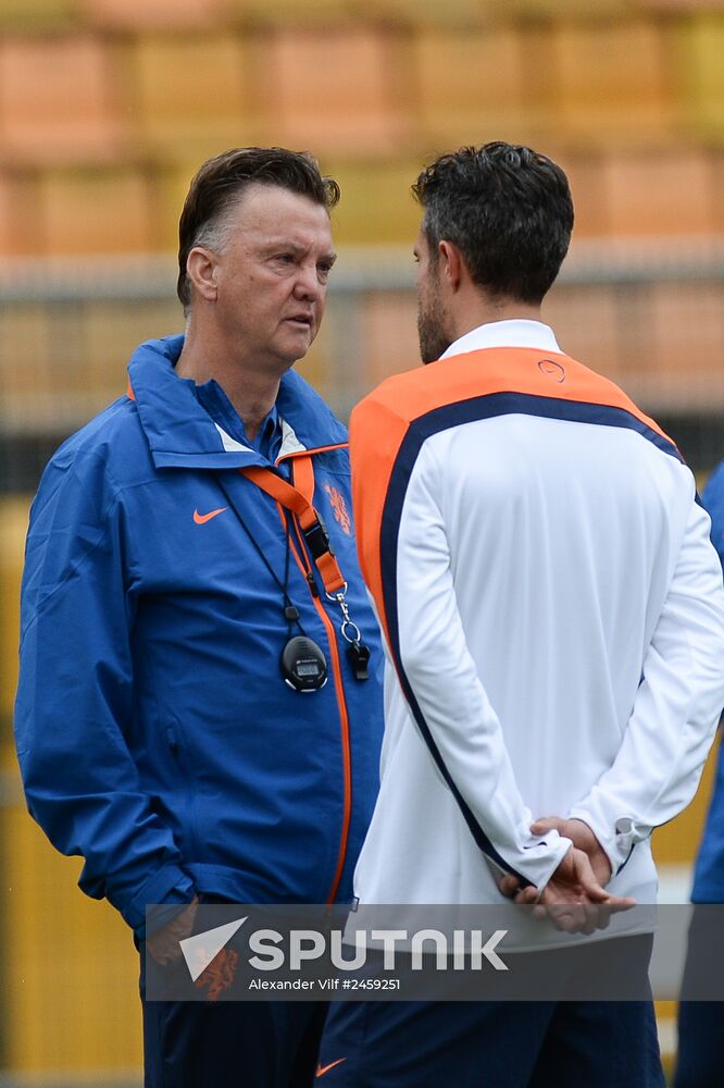 Football. FIFA World Cup. Dutch team training session