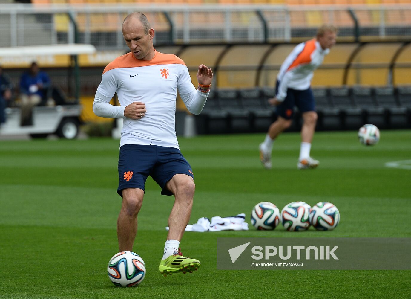 Football. FIFA World Cup. Dutch team training session