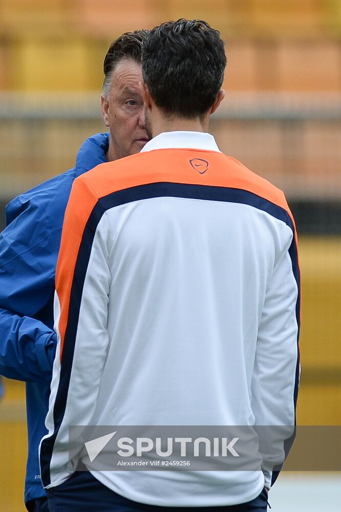 Football. FIFA World Cup. Dutch team training session