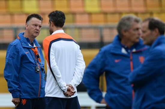 Football. FIFA World Cup. Dutch team training session