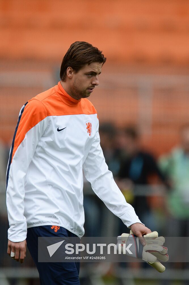 Football. FIFA World Cup. Dutch team training session
