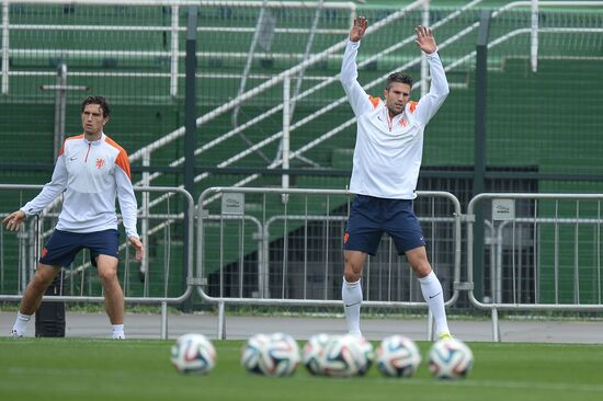Football. FIFA World Cup. Dutch team training session