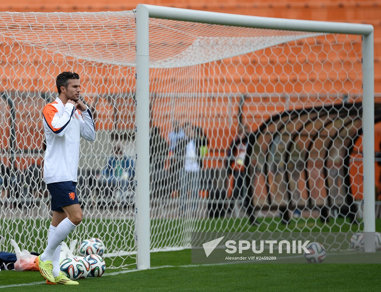 Football. FIFA World Cup. Dutch team training session