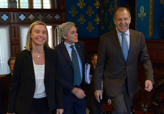 Foreign ministers of Russia and Italy meet in Moscow