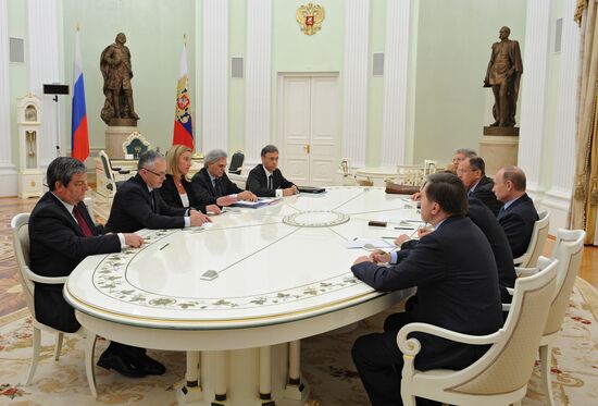 Vladimir Putin meets with Federica Mogherini