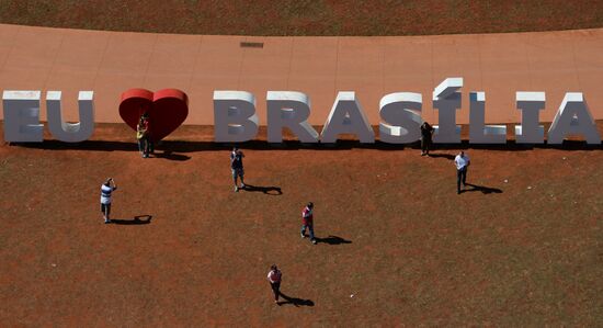 Cities of the world. Brasilia