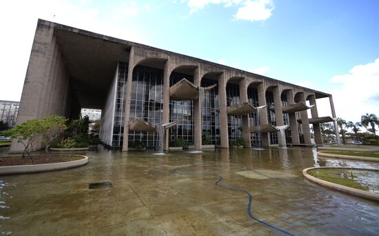 Cities of the world. Brasilia