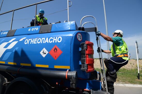 Quality control of Gazprom-Neft's oil products