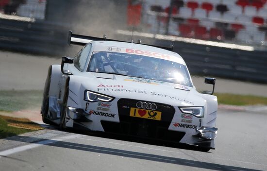 Motorsport. DTM. Stage 5. Day 2