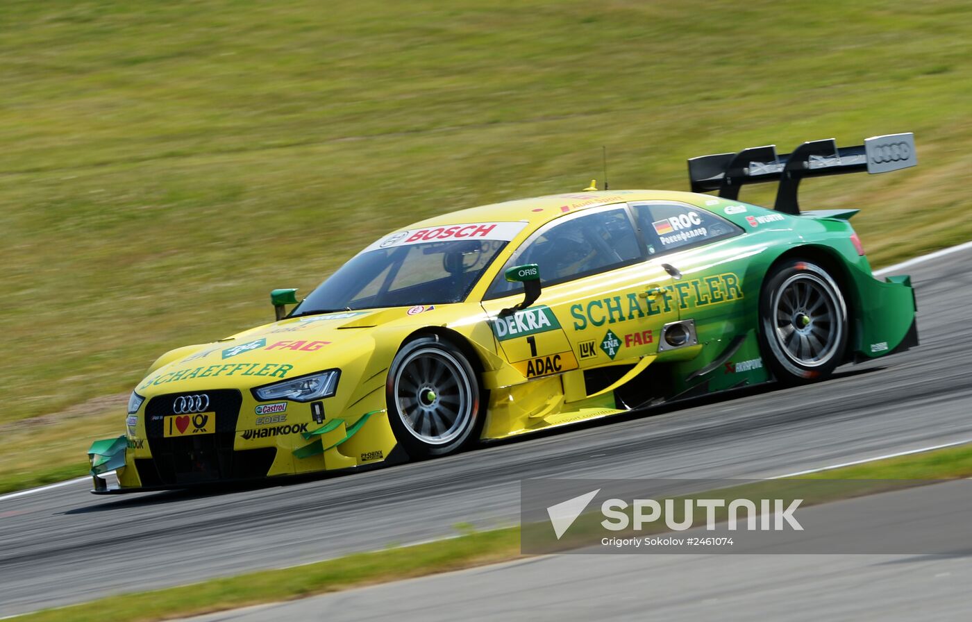 Motorsport. DTM. Stage 5. Day 2