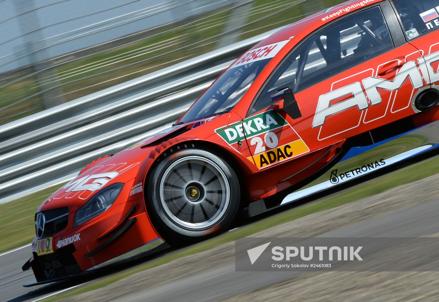 Motorsport. DTM. Stage 5. Day 2