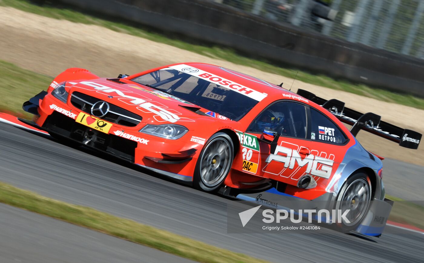 Motorsport. DTM. Stage 5. Day 2