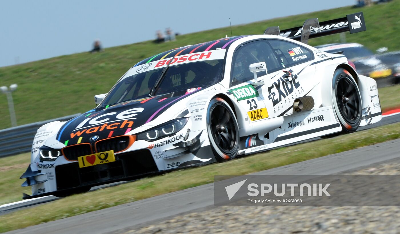 Motorsport. DTM. Stage 5. Day 2