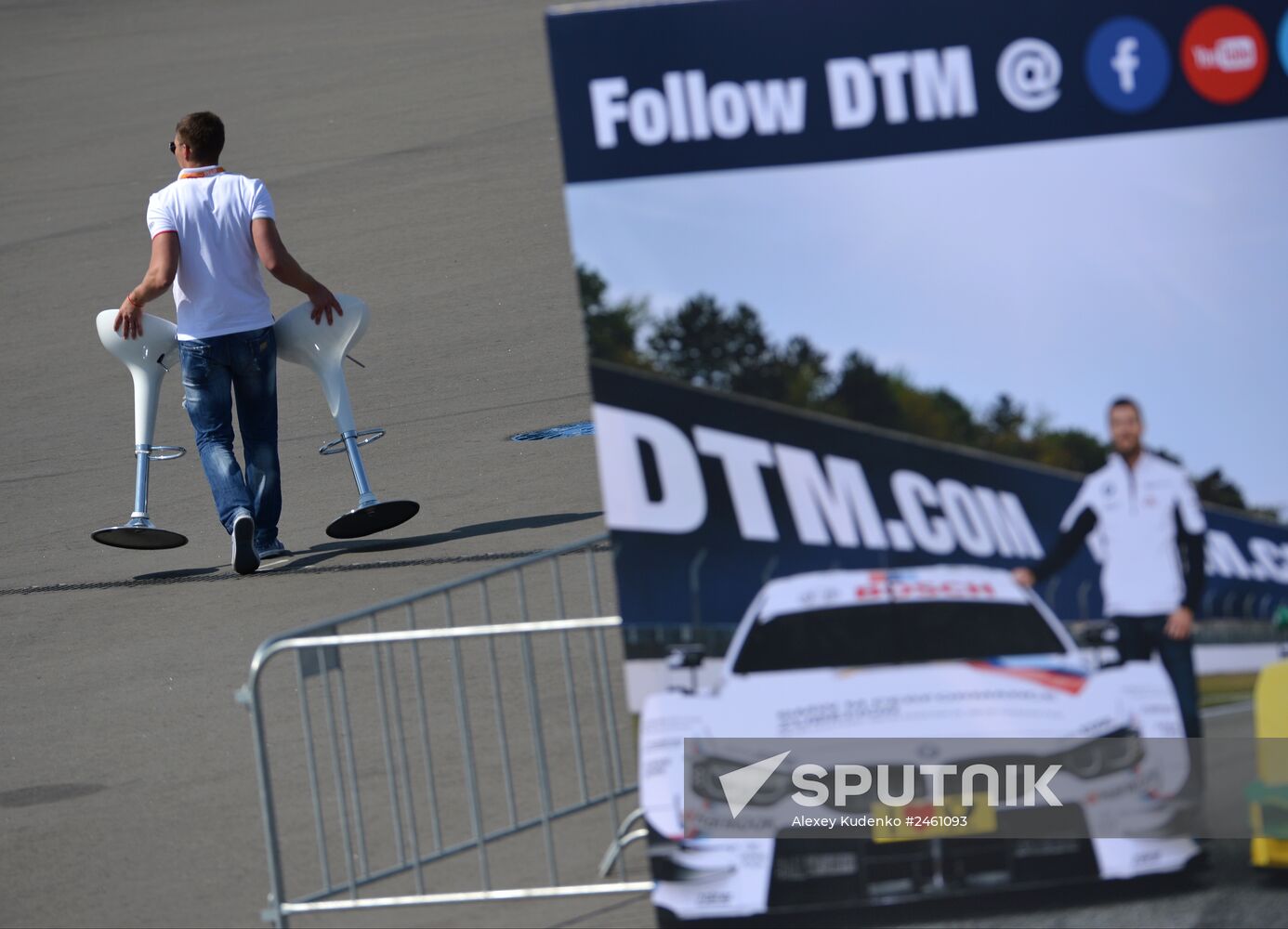 Motorsport. DTM. Stage 5. Day 2