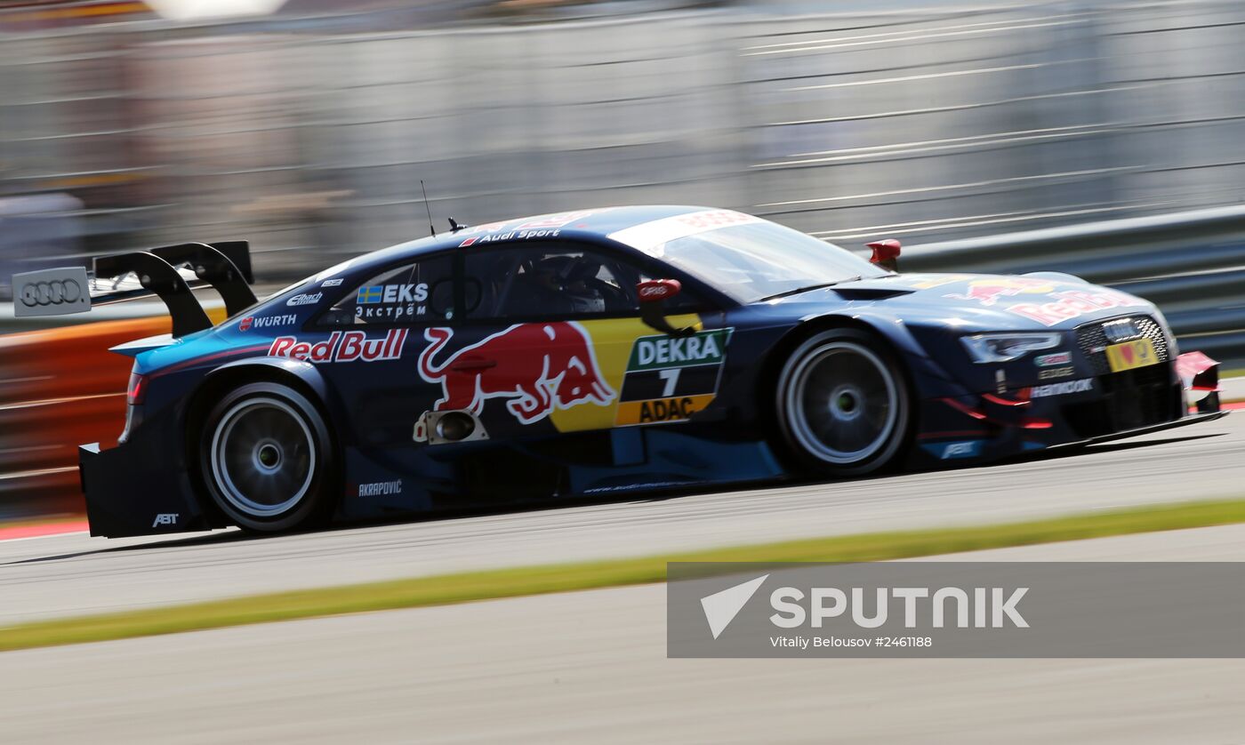 Motorsport. DTM. Stage 5. Day 2