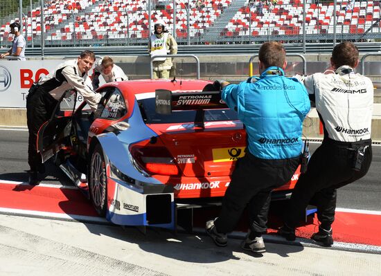 Motorsport. DTM. Stage 5. Day 2