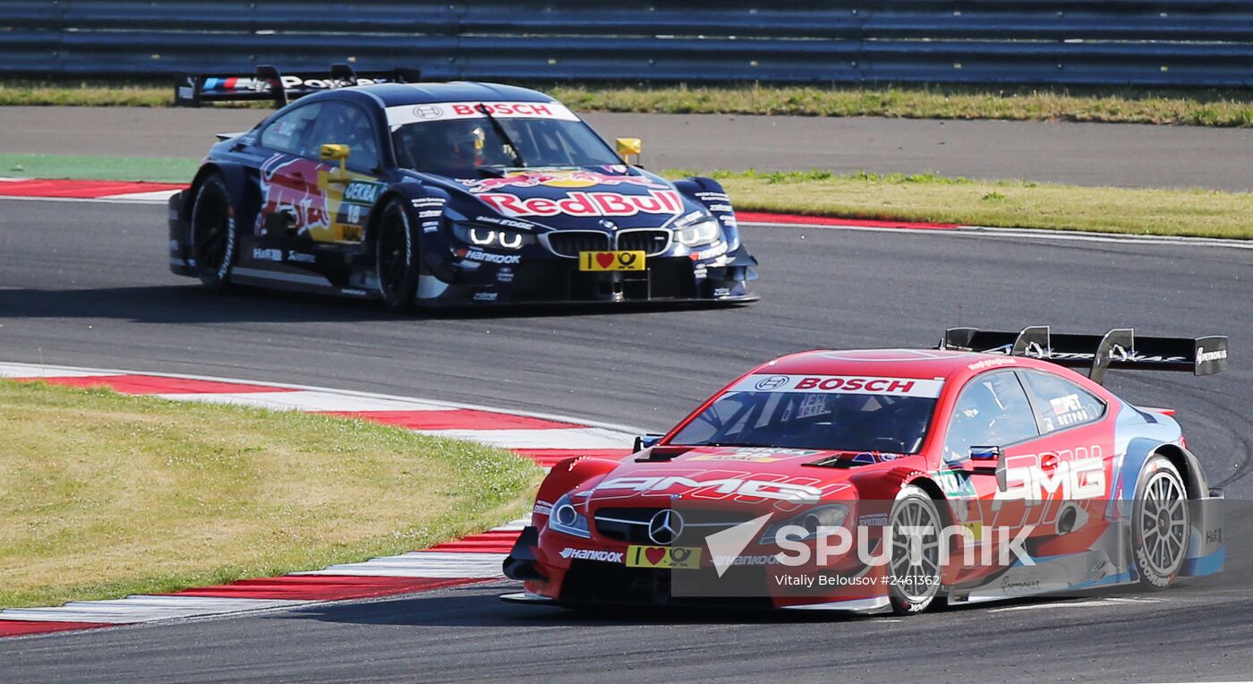 Motorsport. DTM. Stage 5. Day 2