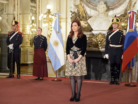 Vladimir Putin visits Argentina