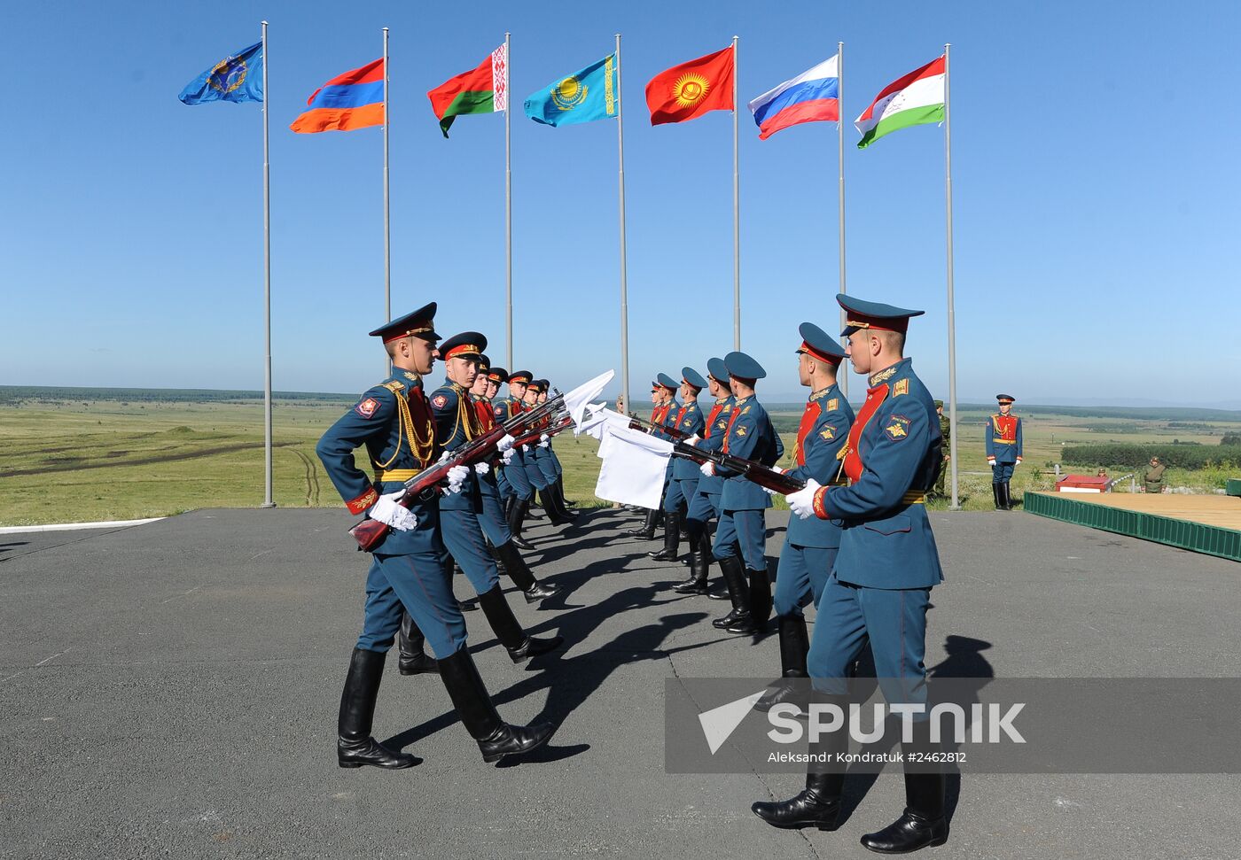 Rubezh-2014 command post exercises in Chelyabinsk region