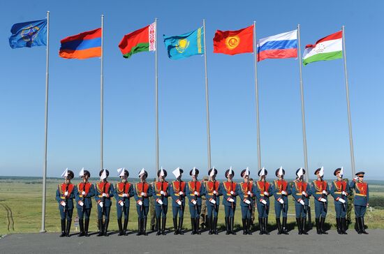 Rubezh-2014 command post exercises in Chelyabinsk region