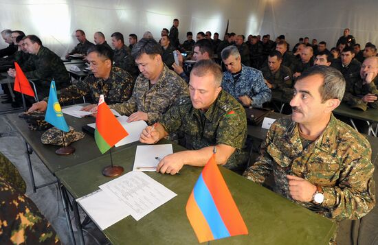 Rubezh-2014 command post exercises in Chelyabinsk region