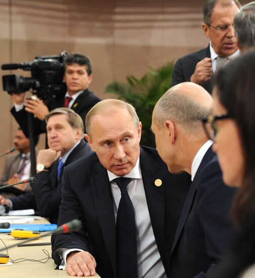 Vladimir Putin's official visit to Brazil. Day Three.