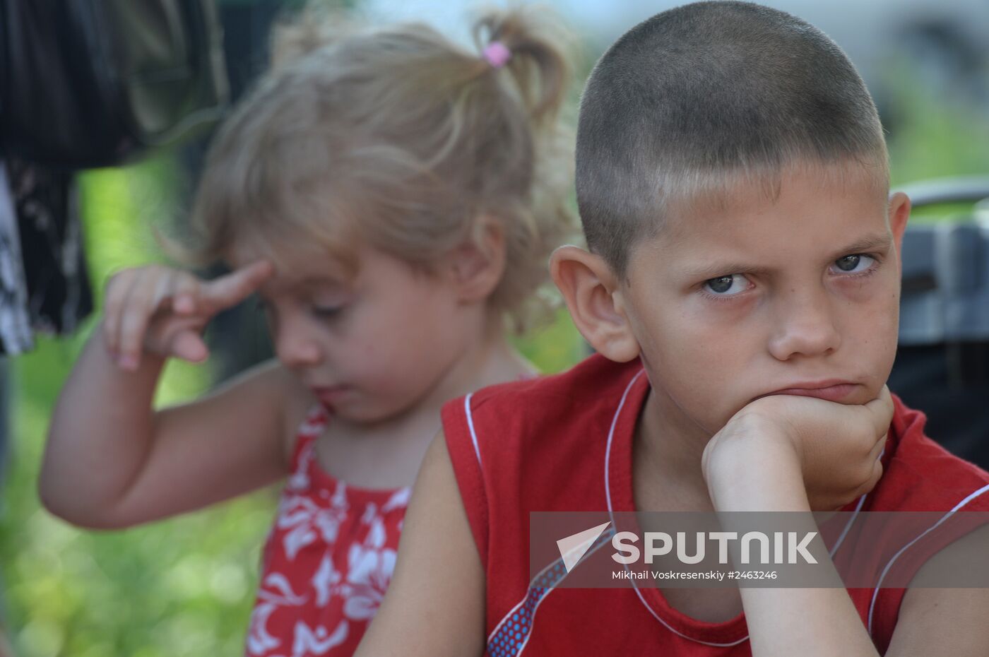 Another group of refugees from Donetsk escaping to Russia