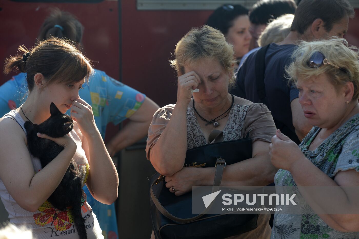 Another group of refugees from Donetsk escaping to Russia