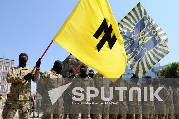 Azov battalion soldiers take oath in Kiev before being sent to Donbass