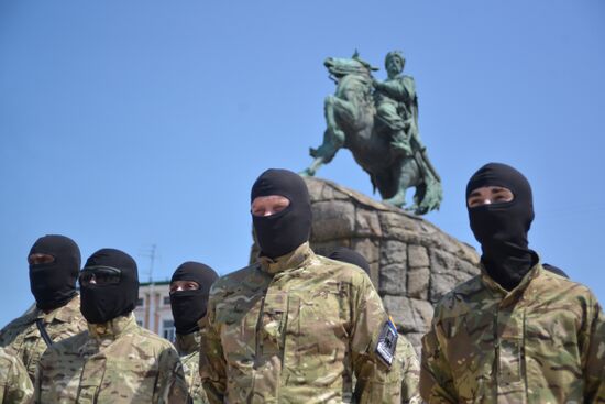 Azov battalion soldiers take oath in Kiev before being sent to Donbass
