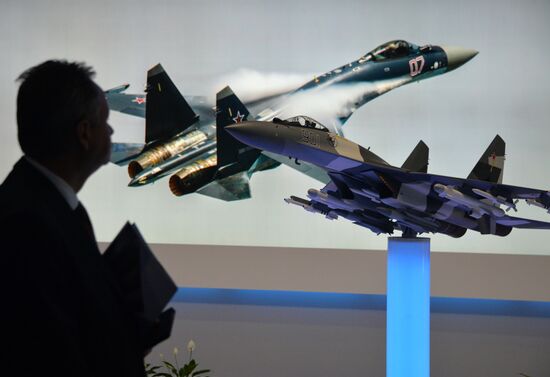 Farnborough International Airshow 2014. Day Three