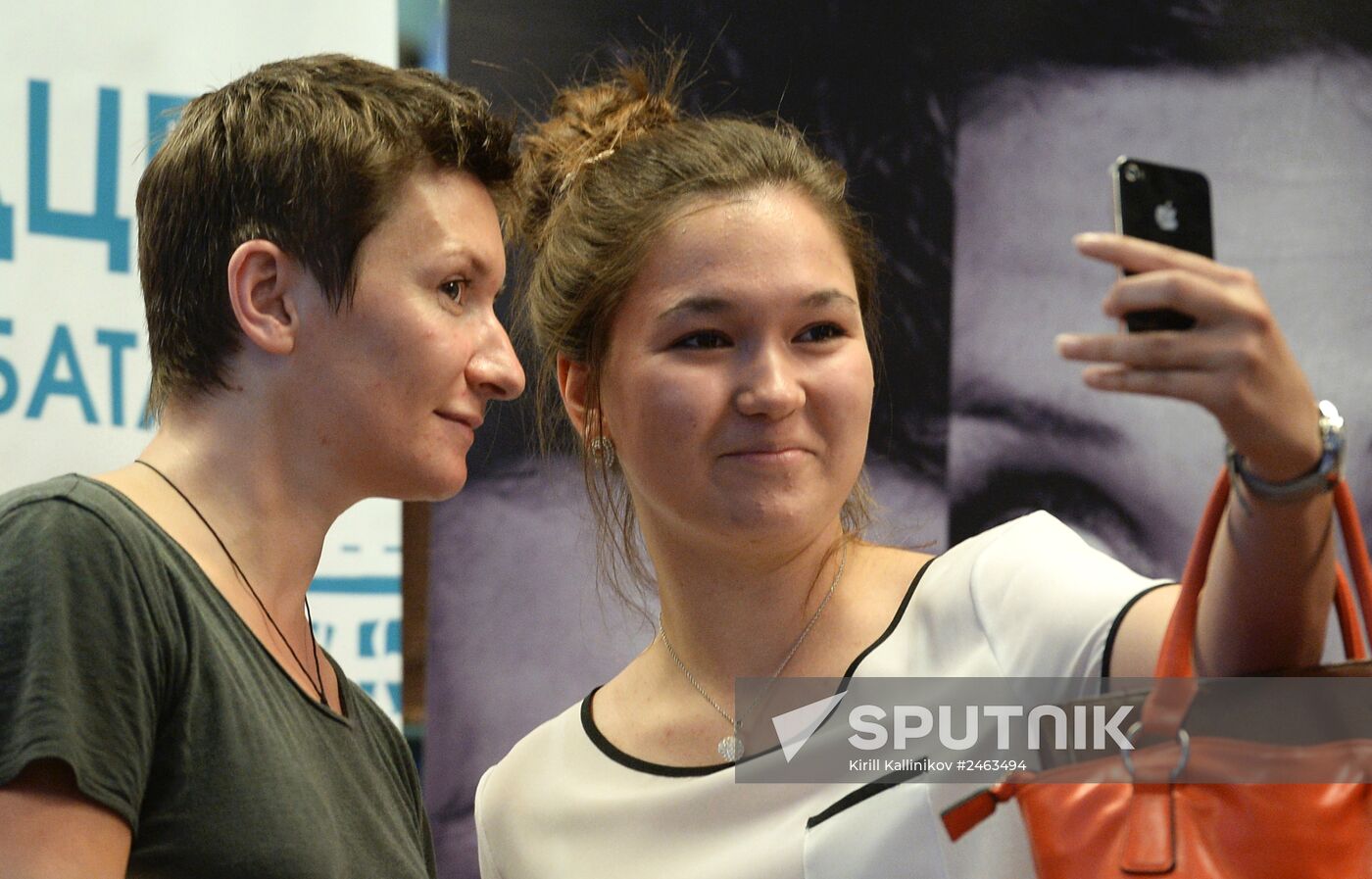 Autograph session with Diana Arbenina and the presentation of her book "Stalker"