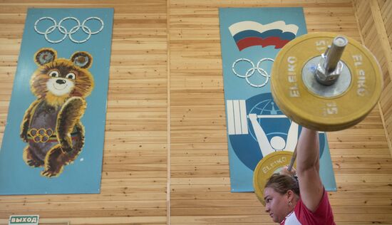 Russian weightlifter Tatyana Kashirina