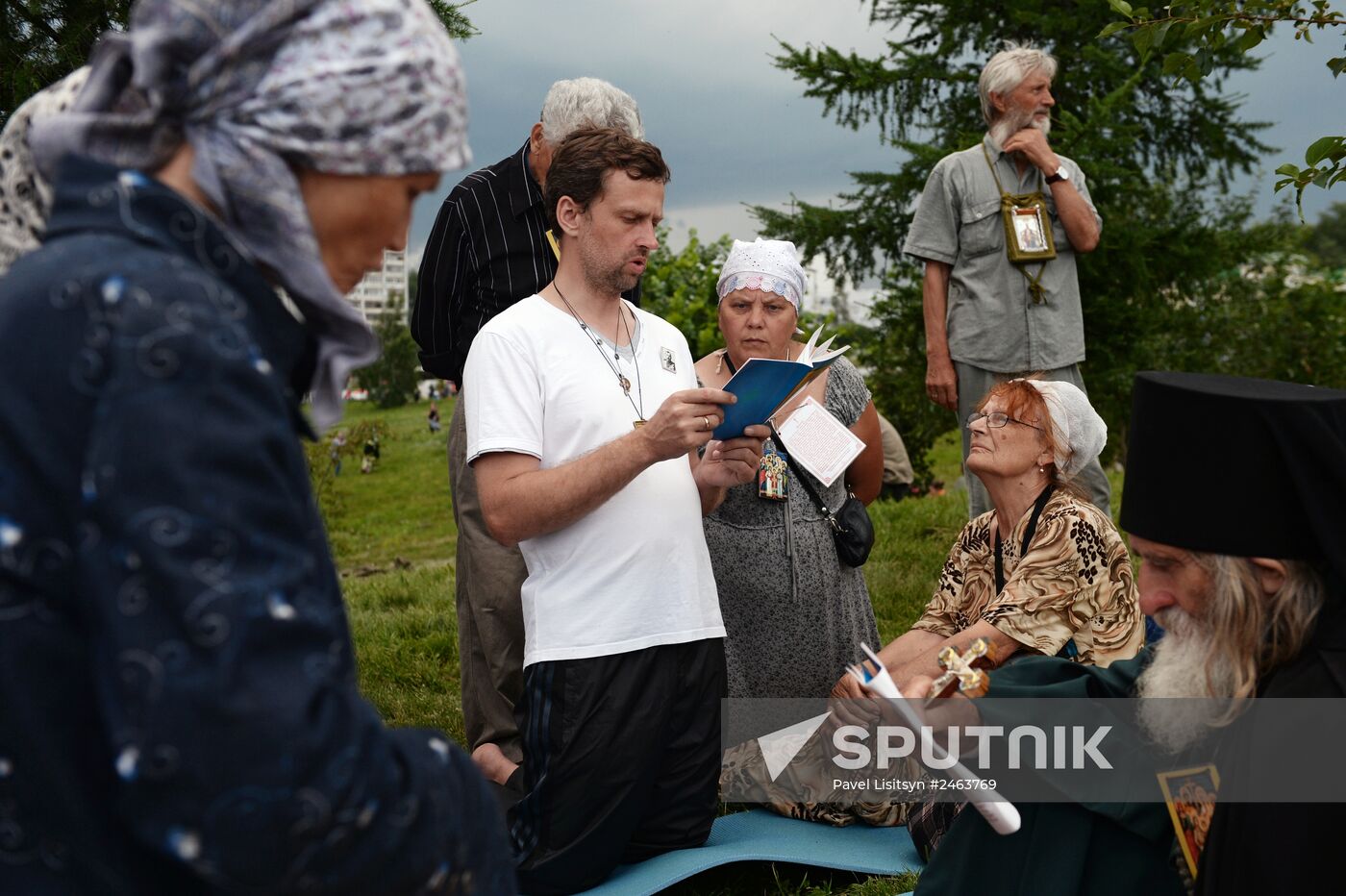 Religious procession in memory of Russian Royal Family executed in Yekaterinburg