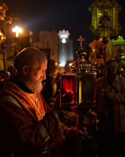Religious procession in memory of Russian Royal Family executed in Yekaterinburg