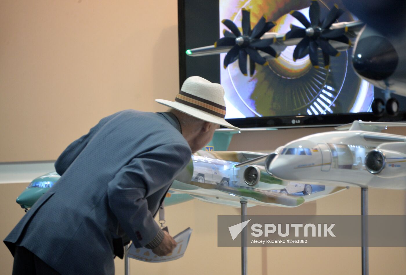Farnborough International Airshow 2014. Day Four