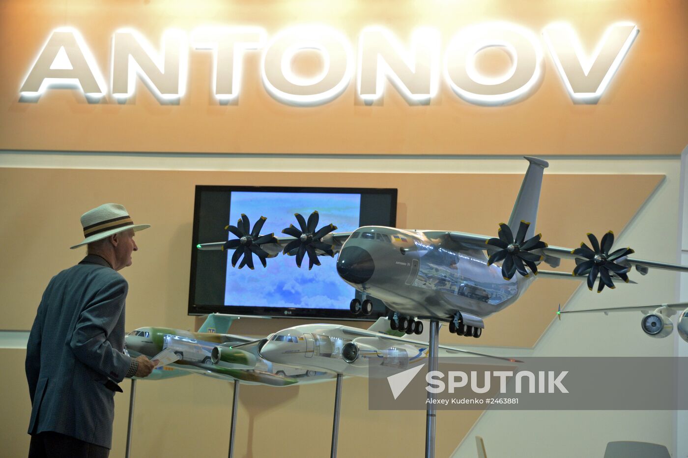 Farnborough International Airshow 2014. Day Four